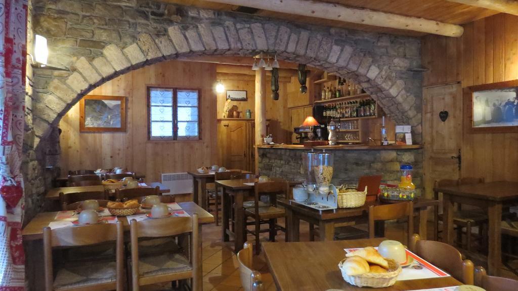 A La Pastourelle Hotel Bonneval-sur-Arc Kültér fotó